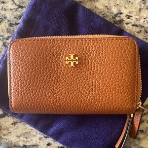 Tory Burch Blake zip-card case